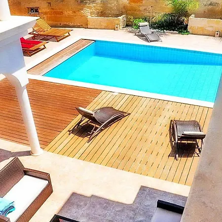 Villa Mansion View